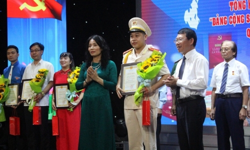 Bắc Giang: Trao giải Cuộc thi tìm hiểu “Đảng cộng sản Việt Nam quang vinh; Bác Hồ vĩ đại; quê hương đất nước đổi mới”